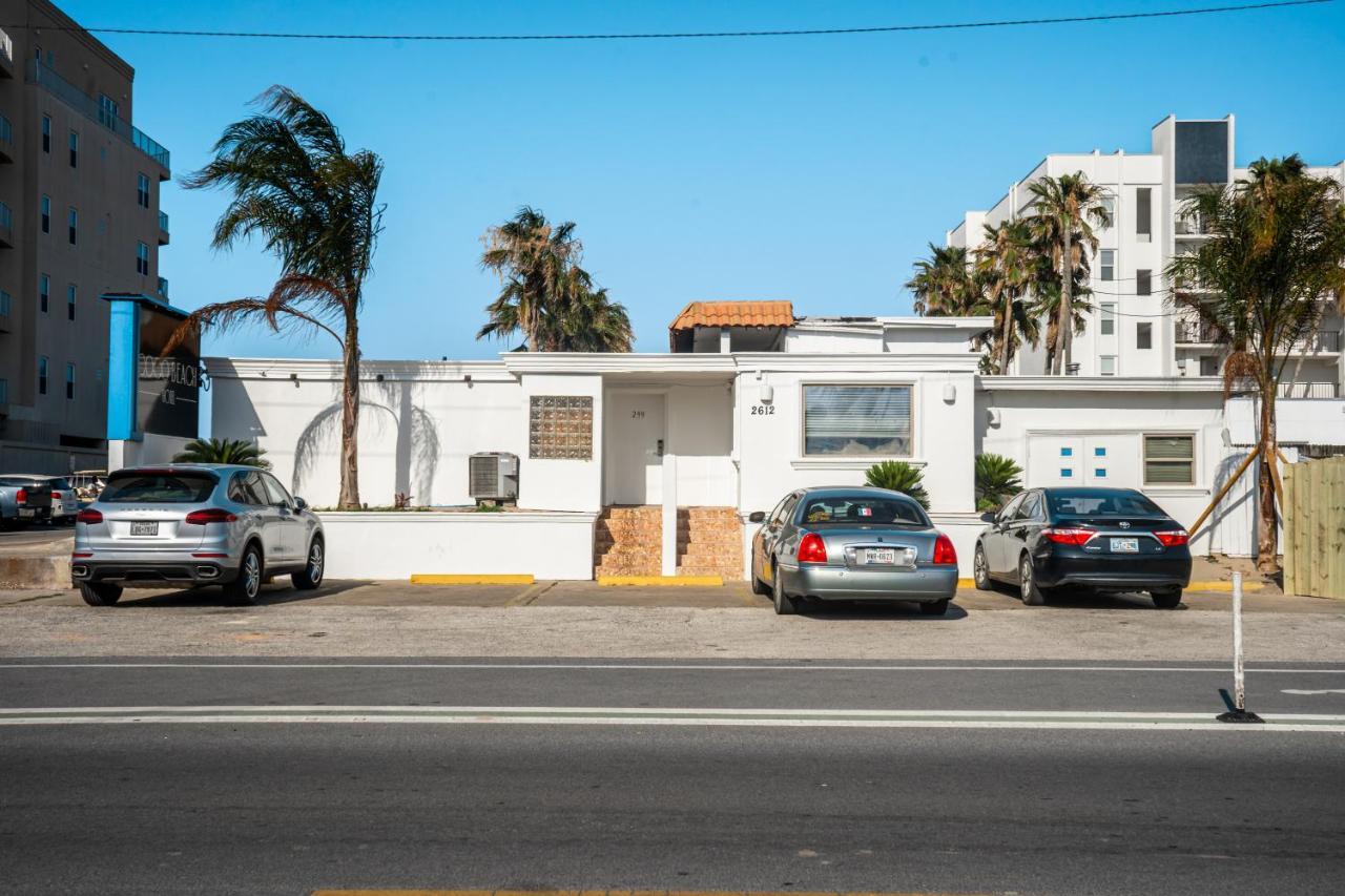 Coco Beach Hotel South Padre Island Exterior photo